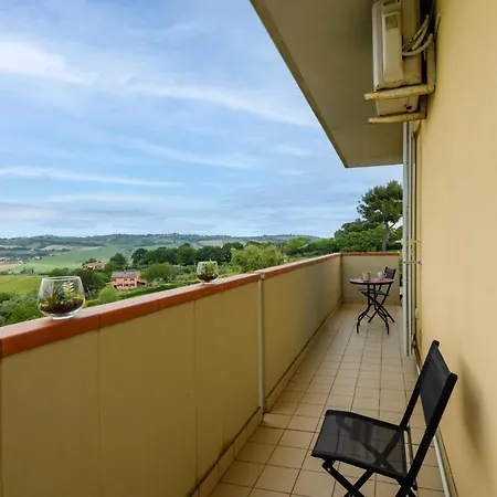 Guesthost - Rosso Tramonto Flat With Relaxing View Apartament